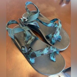 Mens Chaco Sandals